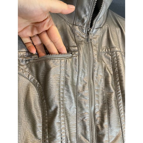 Metallic Jacket - Picture 3 of 11